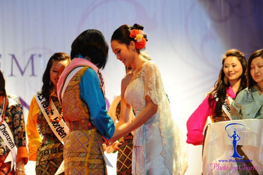 ชาม ไอยวริญท์ โอสถานนท์ เป็นกรรมการสวมมงกุฎมิสภูฎาน