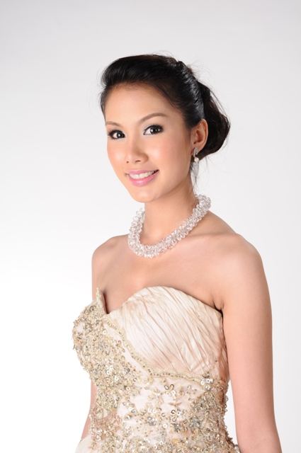 ทำความรู้จักกับสาวงามผู้ผ่านเข้ารอบ 18 คนสุดท้าย นางสาวไทย 2553