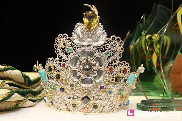 มุงกุฎ Miss Earth