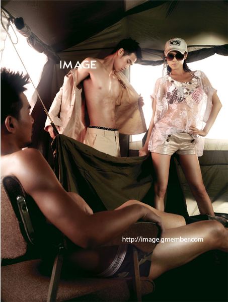 SOLDIERS OF LOVE โดย คริส หอวัง, พิศิษฐ์ นรวรคุณ, ณัฐวัฒน์ ภัทรเศรษฐ์ศักดา, Merczel Levente, Jack L
