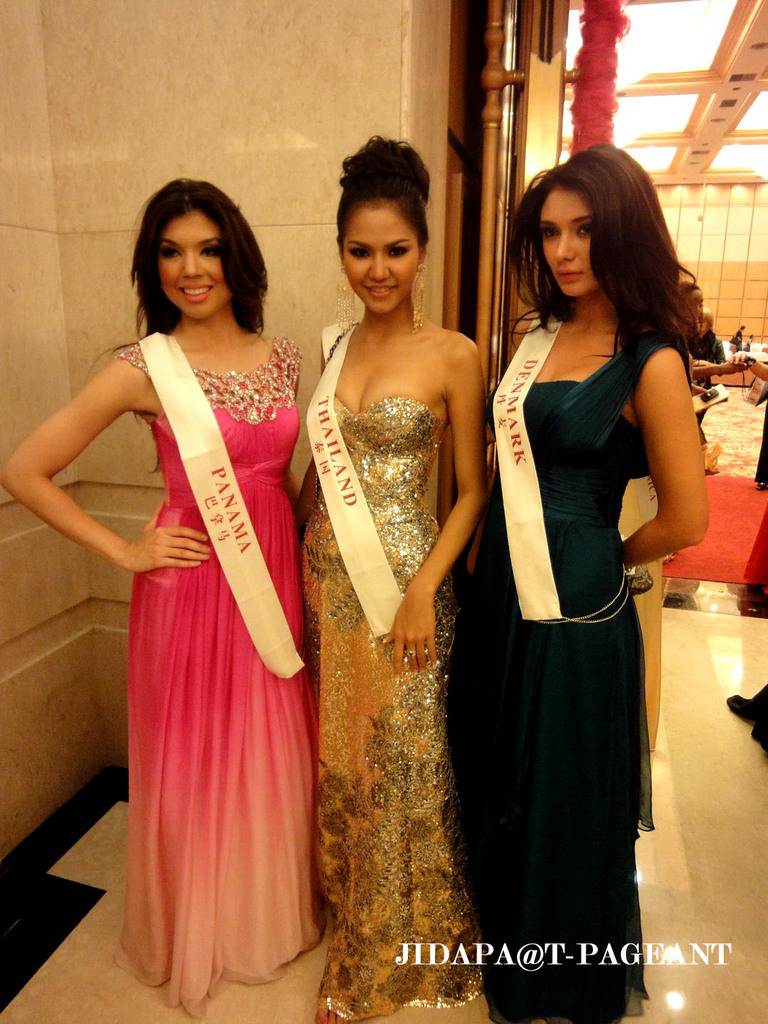 ดิฉันชื่อ " หนูสิ...สิริรัตน เรืองศรี " จะเป็น MISS WORLD คนแรกของประเทศไทยให้ได้ค่ะ (ตอนที่ 4)