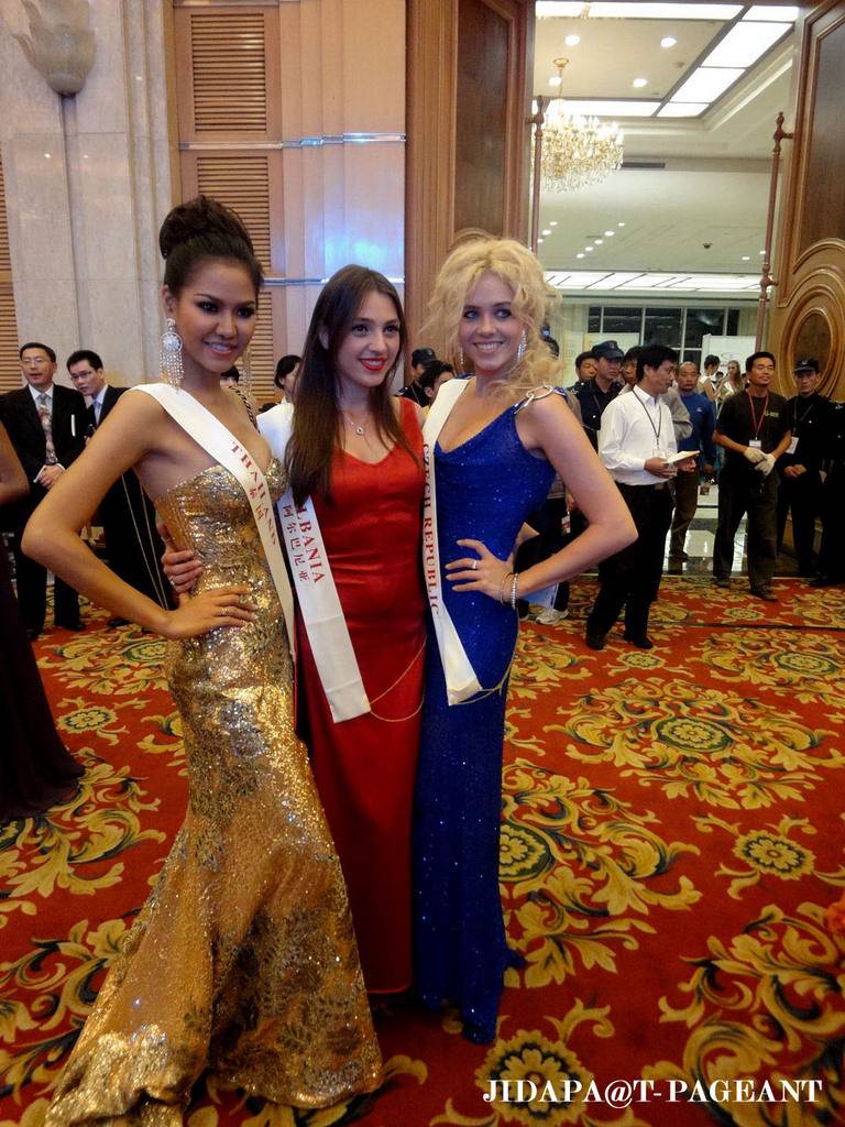 ดิฉันชื่อ " หนูสิ...สิริรัตน เรืองศรี " จะเป็น MISS WORLD คนแรกของประเทศไทยให้ได้ค่ะ (ตอนที่ 4)