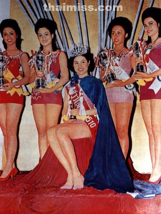 นางสาวไทย 2510 และรองทั้ง 4
