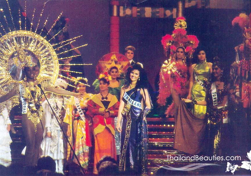 1 ใน 7 ตัวแทนสายสะพาย " THAILAND " ที่เข้ารอบลึกๆเวที MU และเป็น MU คนที่ 2 ของประเทศไทย