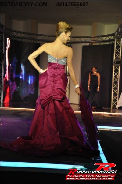 การประกวดสาวประเภท 2 Miss Gay Venezuela 2010 !! (มี 3 GRAND SLAM)