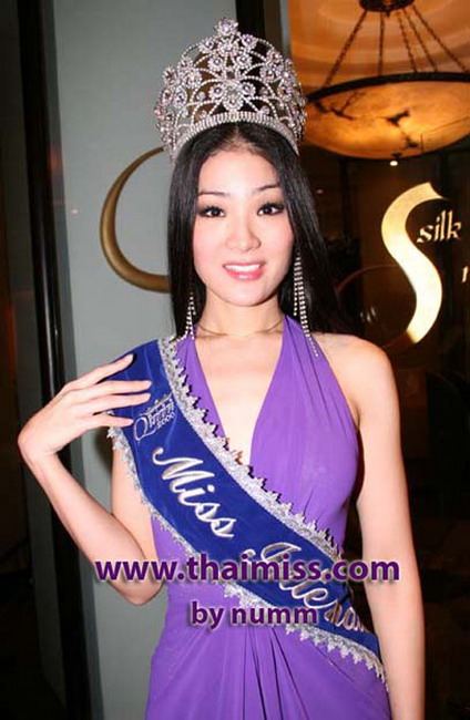 Miss Tiffany Universe 2000