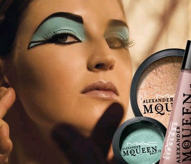 Make UP