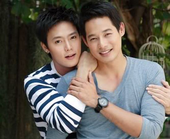 ละคร 5 เรื่องที่ทำให้รู้สึกว่า "ผู้ชายกับผู้ชายชอบกันน่ารักแบบนี้นี่เอง"
