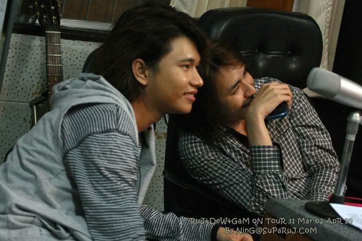รุจ-ดิว คู่หูเดอะดาว