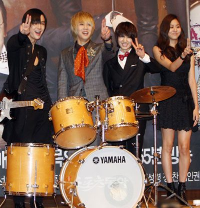 ภาพจากเรื่อง you're beautiful