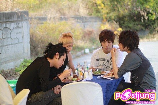 ภาพจากเรื่อง you're beautiful