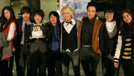 ภาพจากเรื่อง you're beautiful