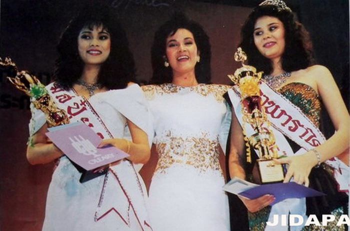1988 ปีทองสาวไทย อานิสงค์จาก ปุ๋ยฟีเวอร์ เลยมีคนหัวใสจัดเวทีนี้ขึ้นมาโดยเฉพาะ .. มิสปุ๋ย 2