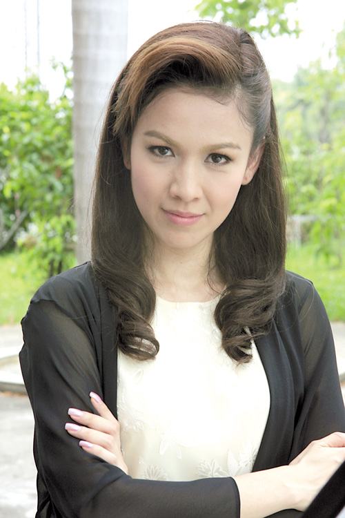 ดารารุ่ง เรือนซ่อนรัก