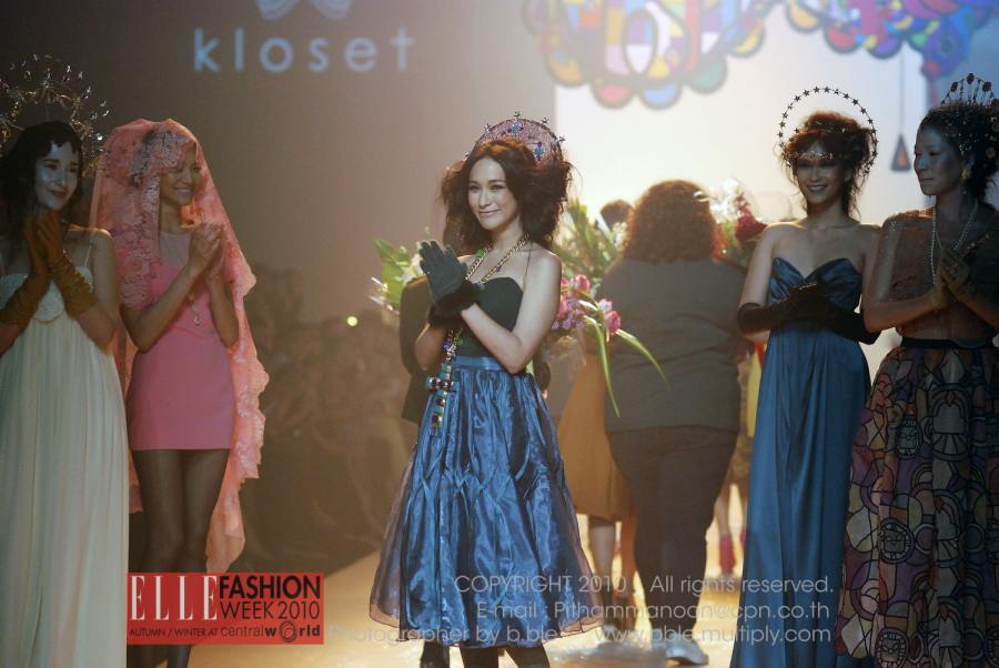 E L L E Fashion Week 2010 = = = = => > > Design By Kloset Red Carpet