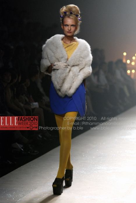 E L L E Fashion Week 2010 = = = = => > > Design By Kloset Red Carpet