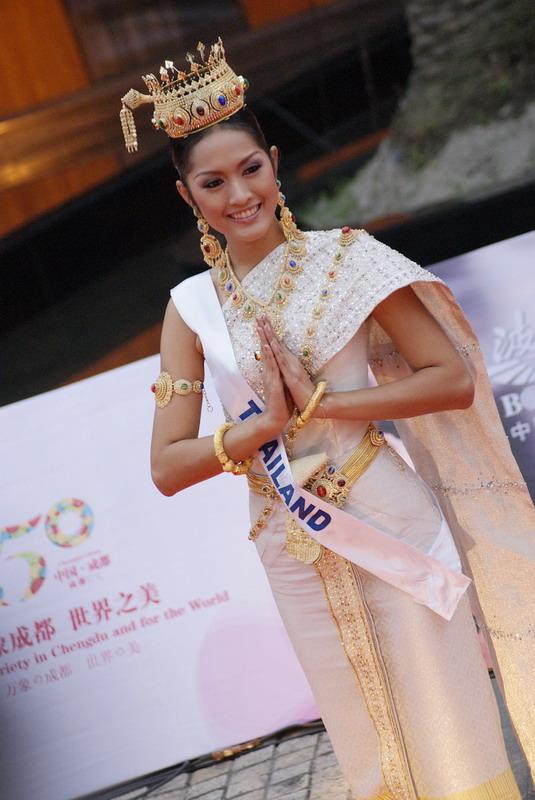MISS THAILAND INTERNATIONAL 2010 : NATIONAL COSTUME