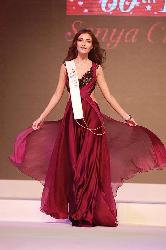 ชุดราตรีของประเทศอื่นๆ วันประกวด TOP MODEL และ Miss World Designer Dress Award