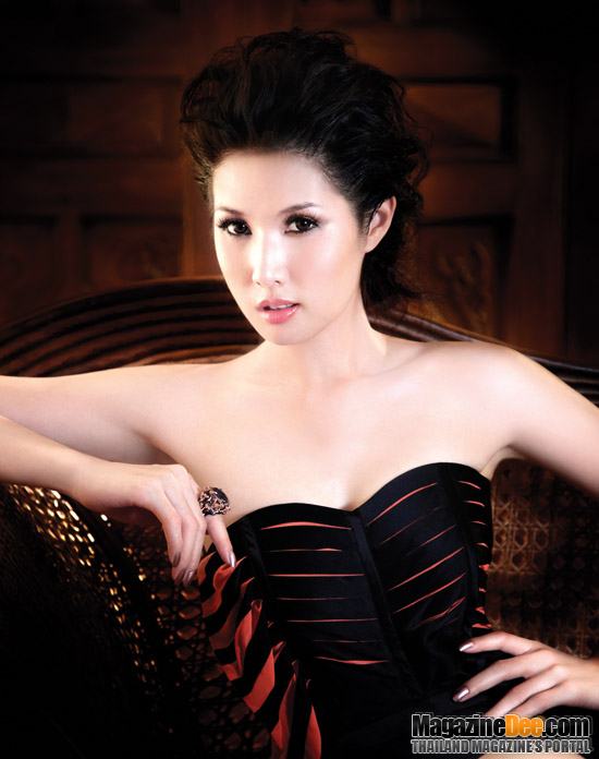 น้องเอี๊ยม วรรษพร วัฒนากุล 1 ใน ตัวแทนสายสะพาย THAILAND ไปประกวด Miss Earth 2010 ที่เวียตนาม