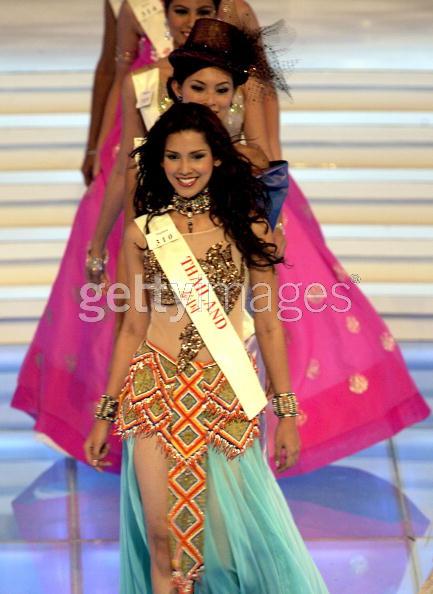 Miss Thailand World 2004 - นิกัลยา ดุลยา ที่ได้ชื่อว่าศักยภาพและความงามแบบสากลอีก 1 คน