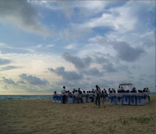 Miss Vietnam World 2009 - แต่งงานแบบลับๆ พิธีเล็กๆ ริมหาดฟุก๊วก ทะเลอ่าวไทย