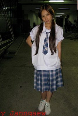 ด้วยเศียรเกล้าvsอิมราพร