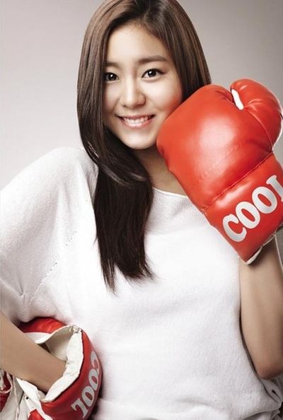 유이 / UEE (Yoo Yi)