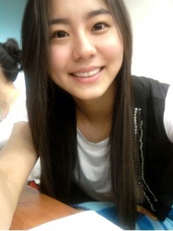 유이 / UEE (Yoo Yi)