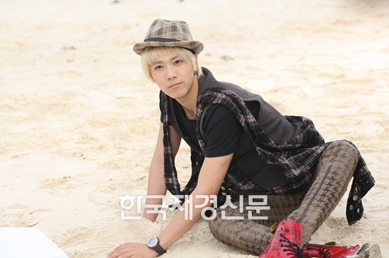 이홍기 / Lee Hong Ki (Lee Hong Gi)