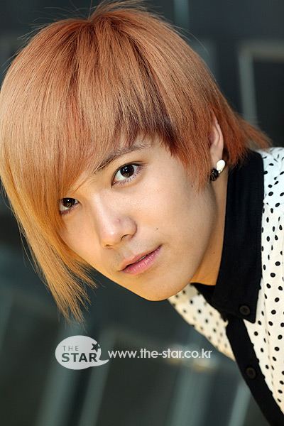 이홍기 / Lee Hong Ki (Lee Hong Gi)