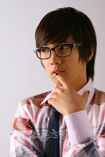 이홍기 / Lee Hong Ki (Lee Hong Gi)
