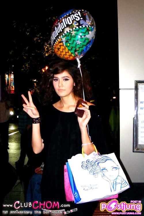 ชมพู่ ตอนไม่ได้ใส่คอนแทคเลนส์ ไม่อยากจะพูดเลยอะ