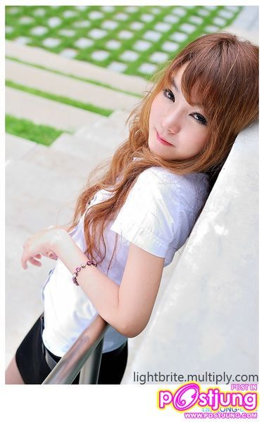 พลอย เดอะกิ๊ก
