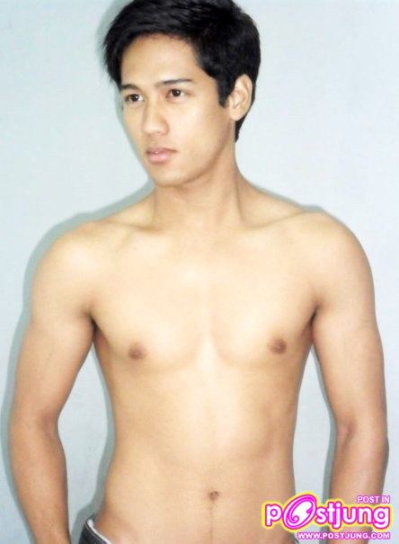 Kenji Garcia