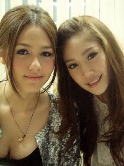 ชมพู่ ประชันกับ แตงโม ในMV เหมือนตาย...ทั้งที่ใกล้กันของ ปาน ธนพร