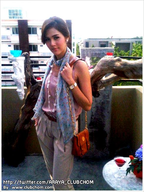โฬม ชมพู่ ฟิตติ้งละครเมียแต่ง !!!