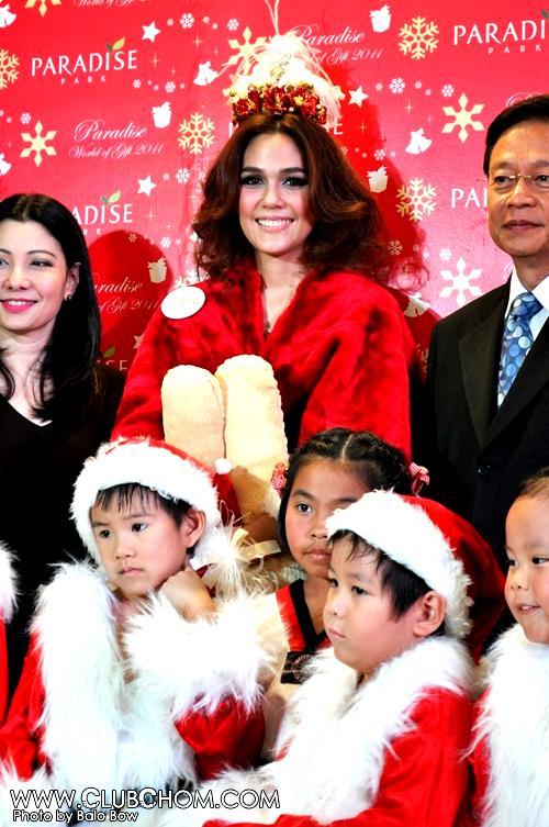 ชมพู่ แต่งเป็นซานตี้น่ารักมากๆ