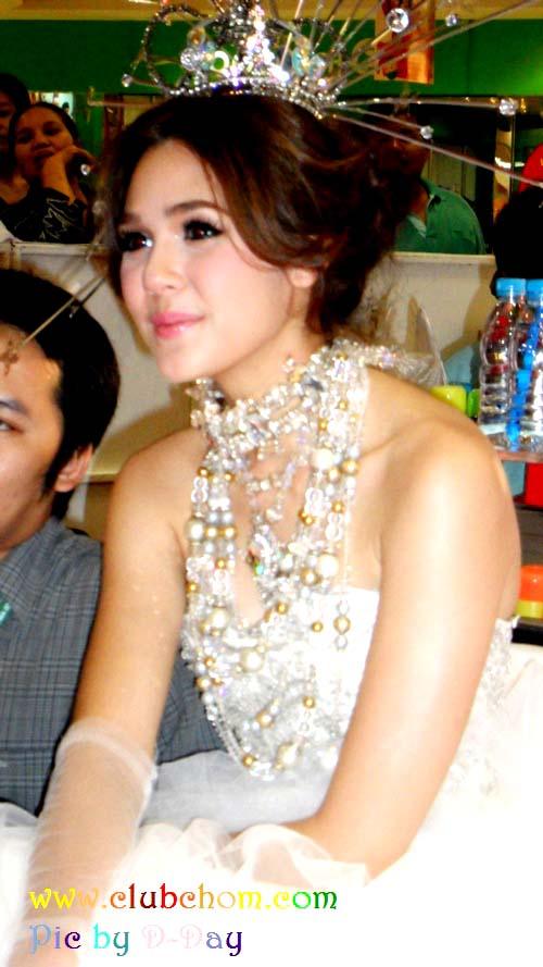 ชมพู่ แปลงร่างเป็นเจ้าหญิงในเทพนิยาย