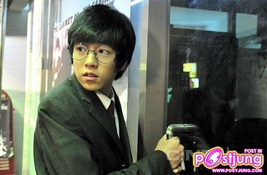 ลี ฮยอน วู/이현우 / Lee Hyun Woo