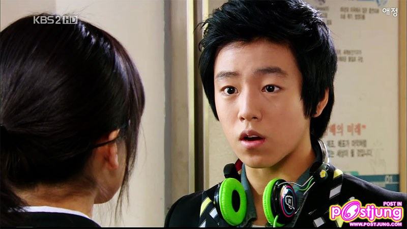 ลี ฮยอน วู/이현우 / Lee Hyun Woo