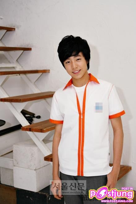 ลี ฮยอน วู/이현우 / Lee Hyun Woo