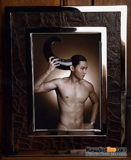 ผู้ชายโครตหล่อ