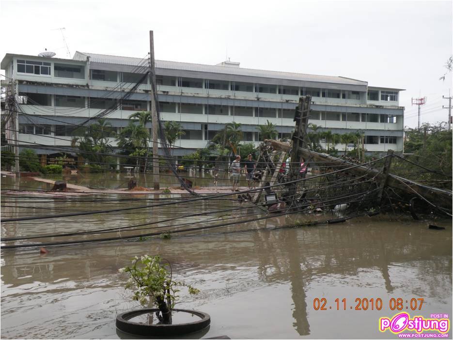 มหาวิทยาลัยราชภัฏสงขลาหลังพายุถล่ม01.11.10