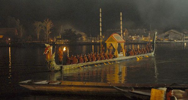 ภาพจาก ตำนานสมเด็จพระนเรศวรมหาราช ภาค3และ4 ค่ะ