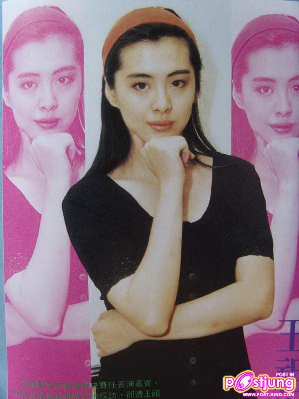 มีหลายหลายอย่างที่ ระหว่างดาราแต่ละยุคที่มีเหมือนกัน คือความสวยและสวยมากๆๆๆ