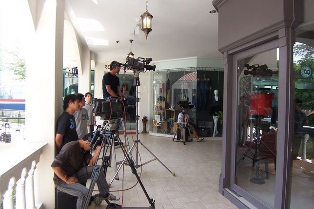 ชมพู่ อารยา ในกองถ่ายละคร ดอกส้มสีทอง