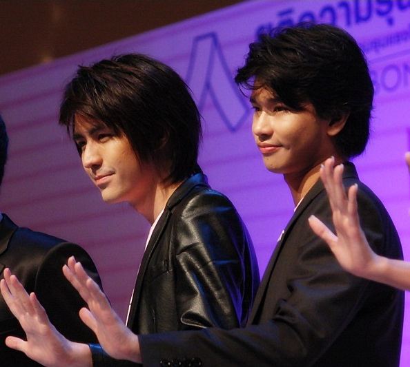 รุจ ดิว  2 หนุ่มสุดน่ารัก