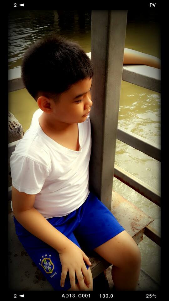 น้อง Book