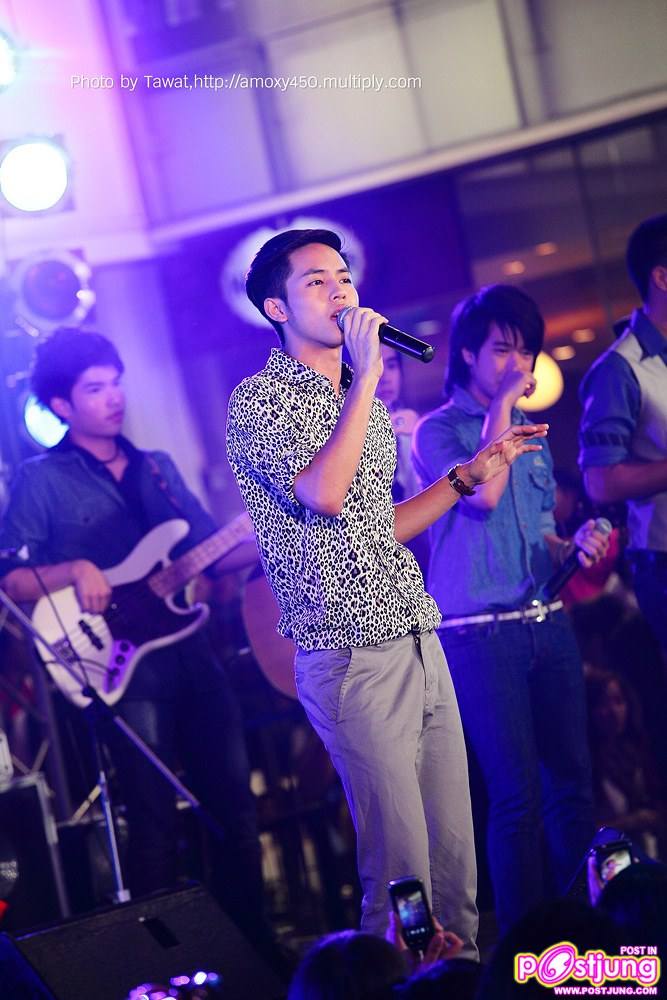 ไปดูคอนเสิร์ตกัน