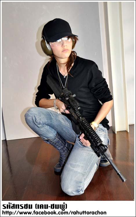 ชมพู่ อารยา นางโจรสาวที่น่ารักและเทห์มากที่สุด